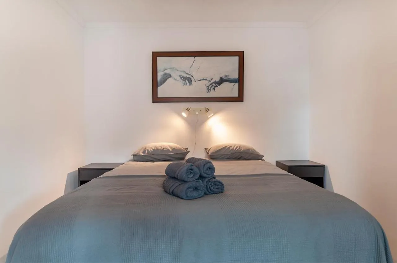 One Bedroom Apartment With Sea Views Marbella Heart